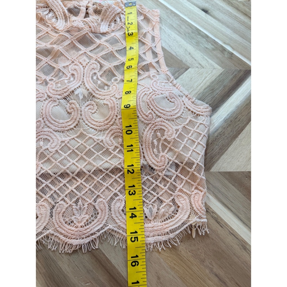 L'Atiste Peach Lace Crop Top Mock Neck Sleeveless Sm 90s Y2K Fairy Wedding - Picture 5 of 7